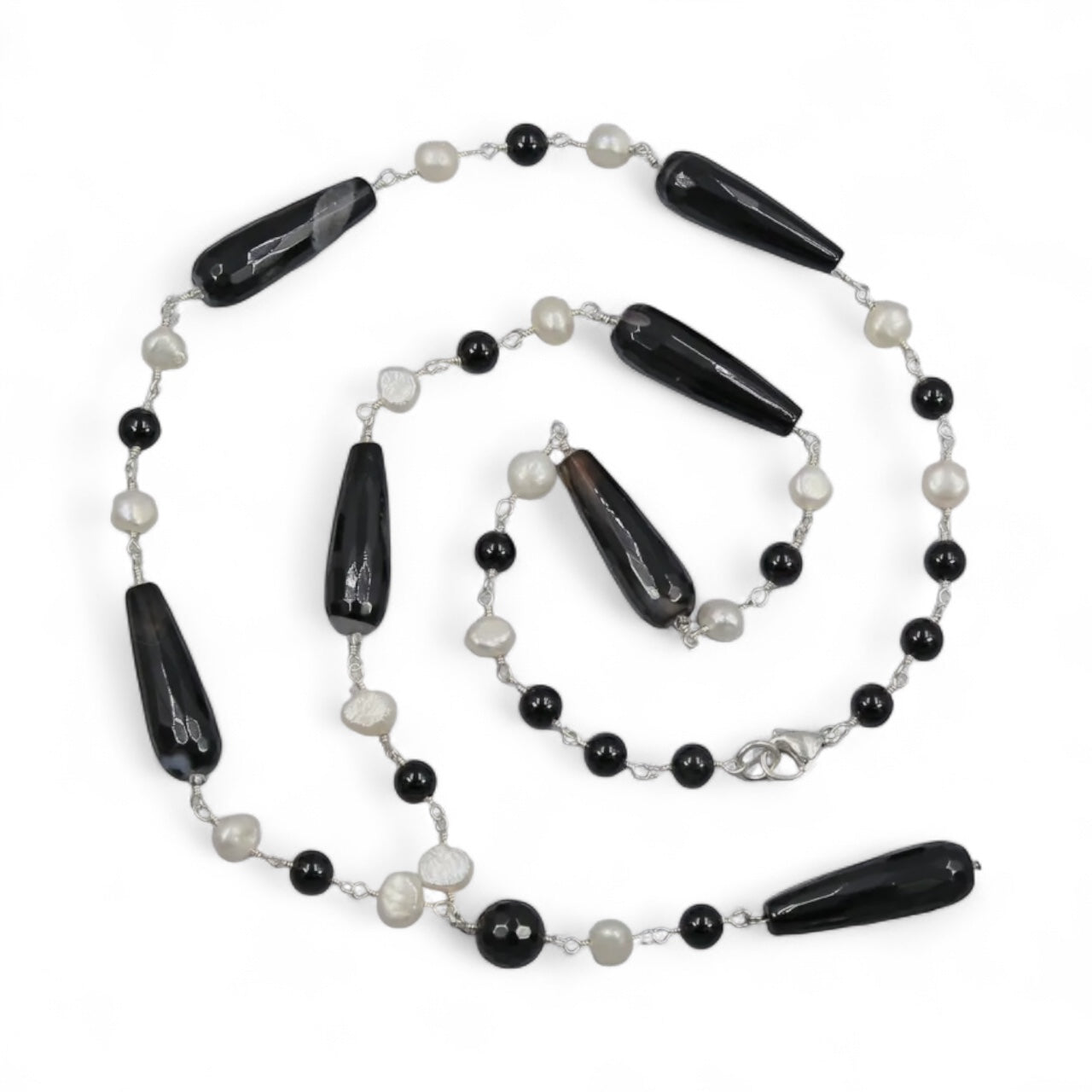 Black Agate and Cultured Pearls Necklace