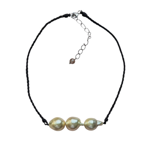 Baroque Pearl Choker Necklace